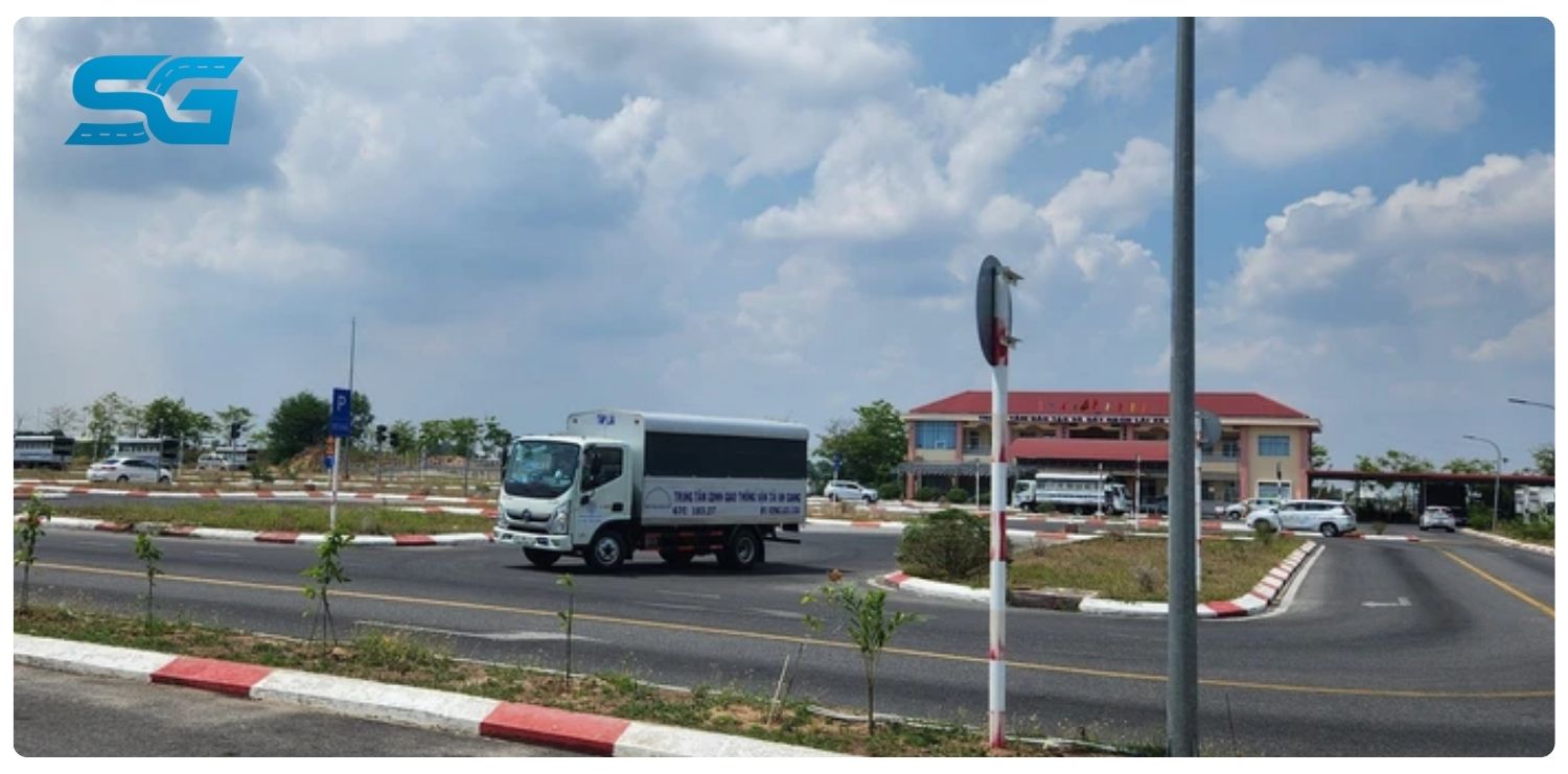 Trung tâm Dạy Lái Xe Đại Học GTVT