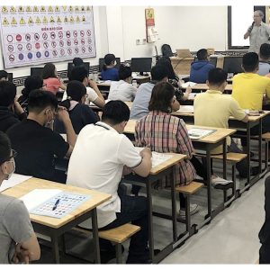 học lái xe ô tô bao lâu có bằng