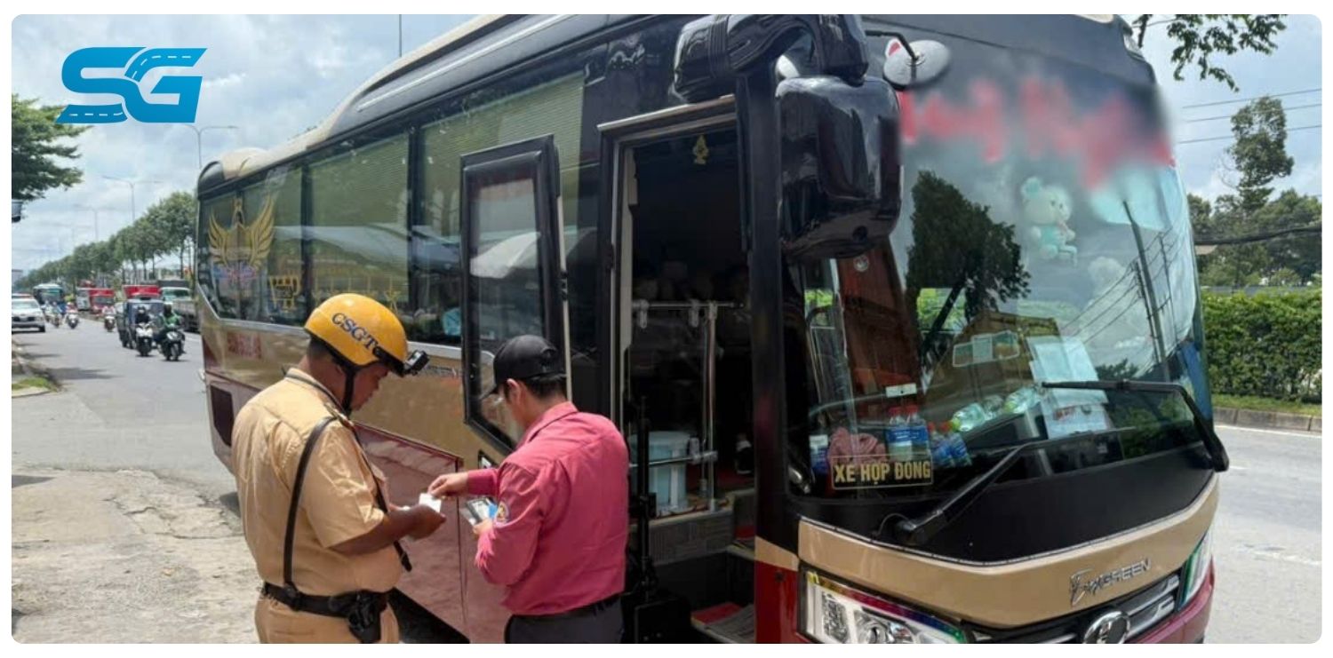 Bằng lái xe hạng D 