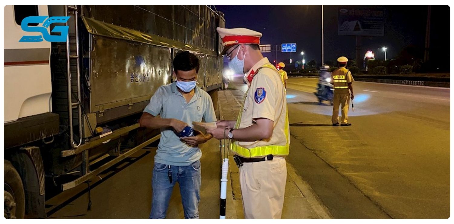 bị treo bằng có được nâng hạng không