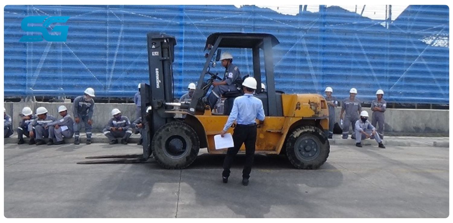 học lái xe nâng ở đâu