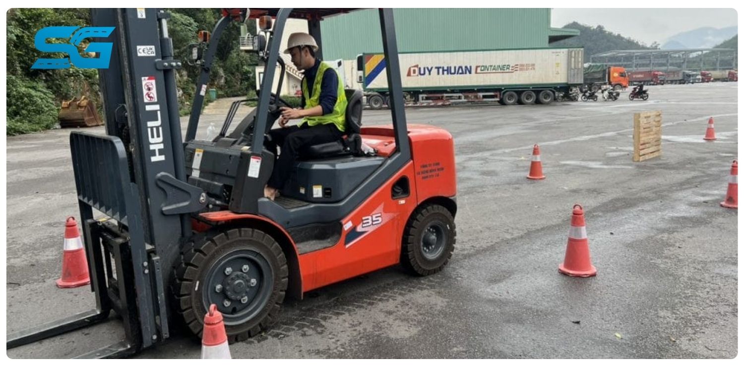 học lái xe nâng ở đâu