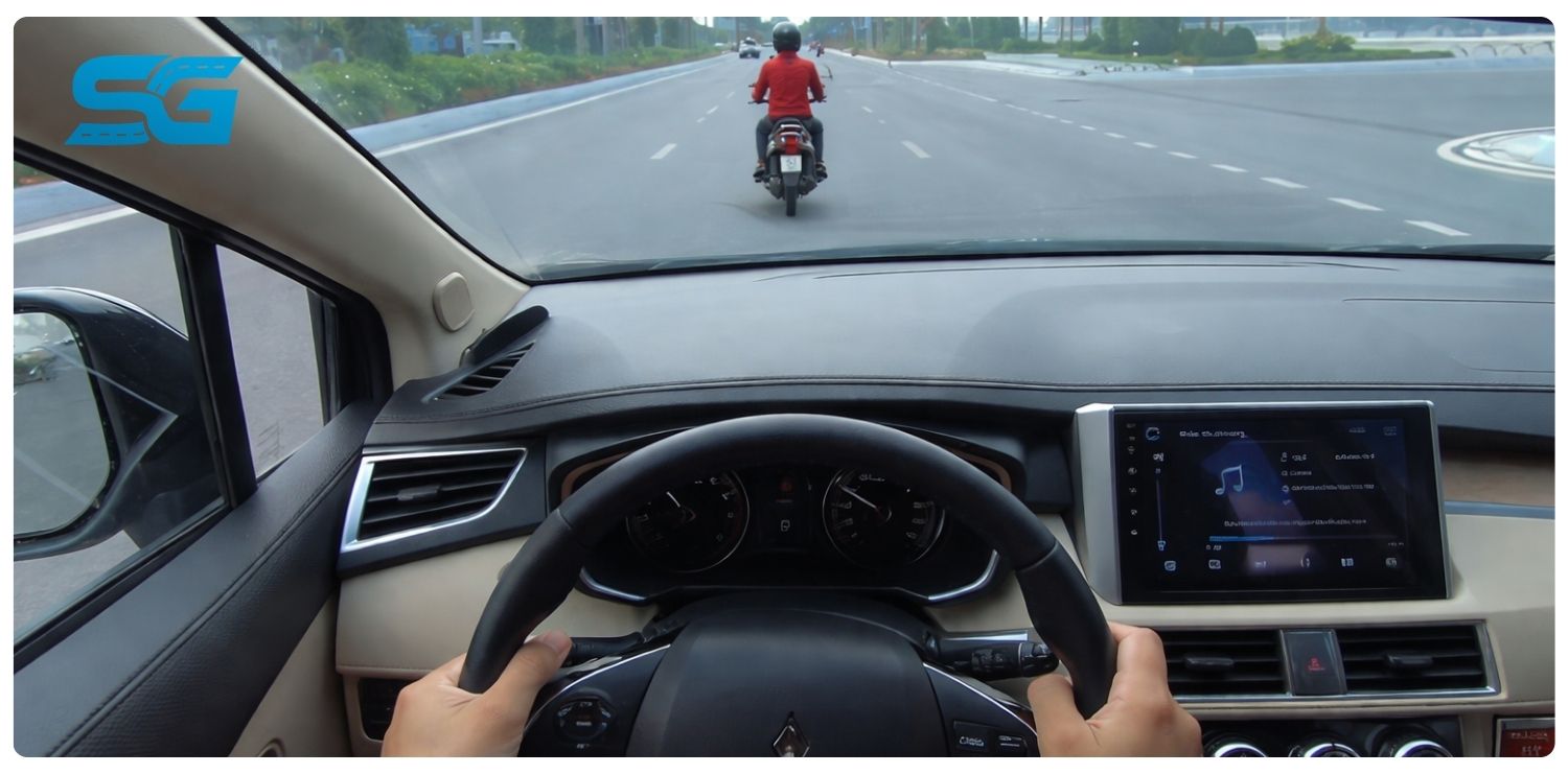 cách căn đường lái xe ô tô chuẩn