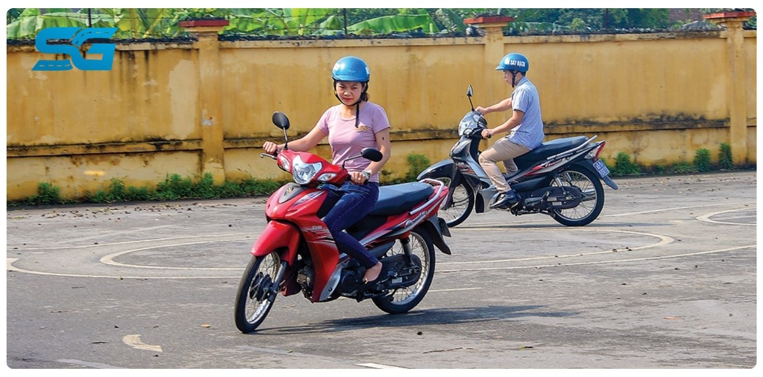 đi học bằng lái xe máy cần những gì