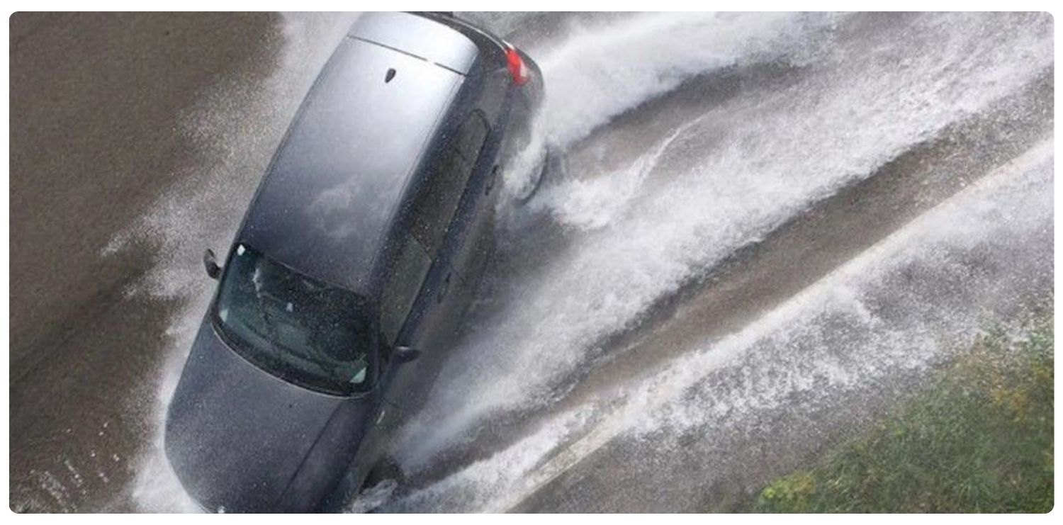 Cách xử lý khi xe bị trượt nước (Aquaplaning)