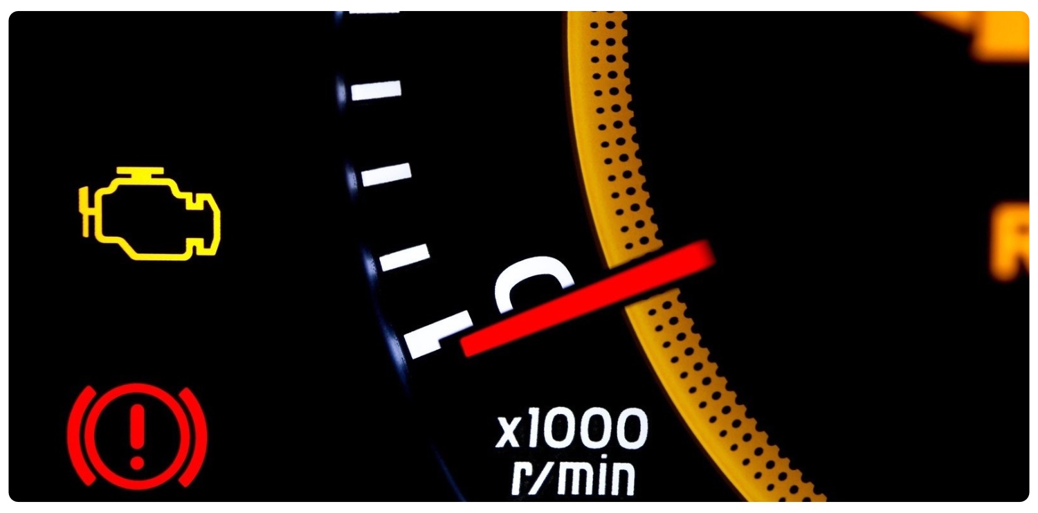 Đèn Check Engine